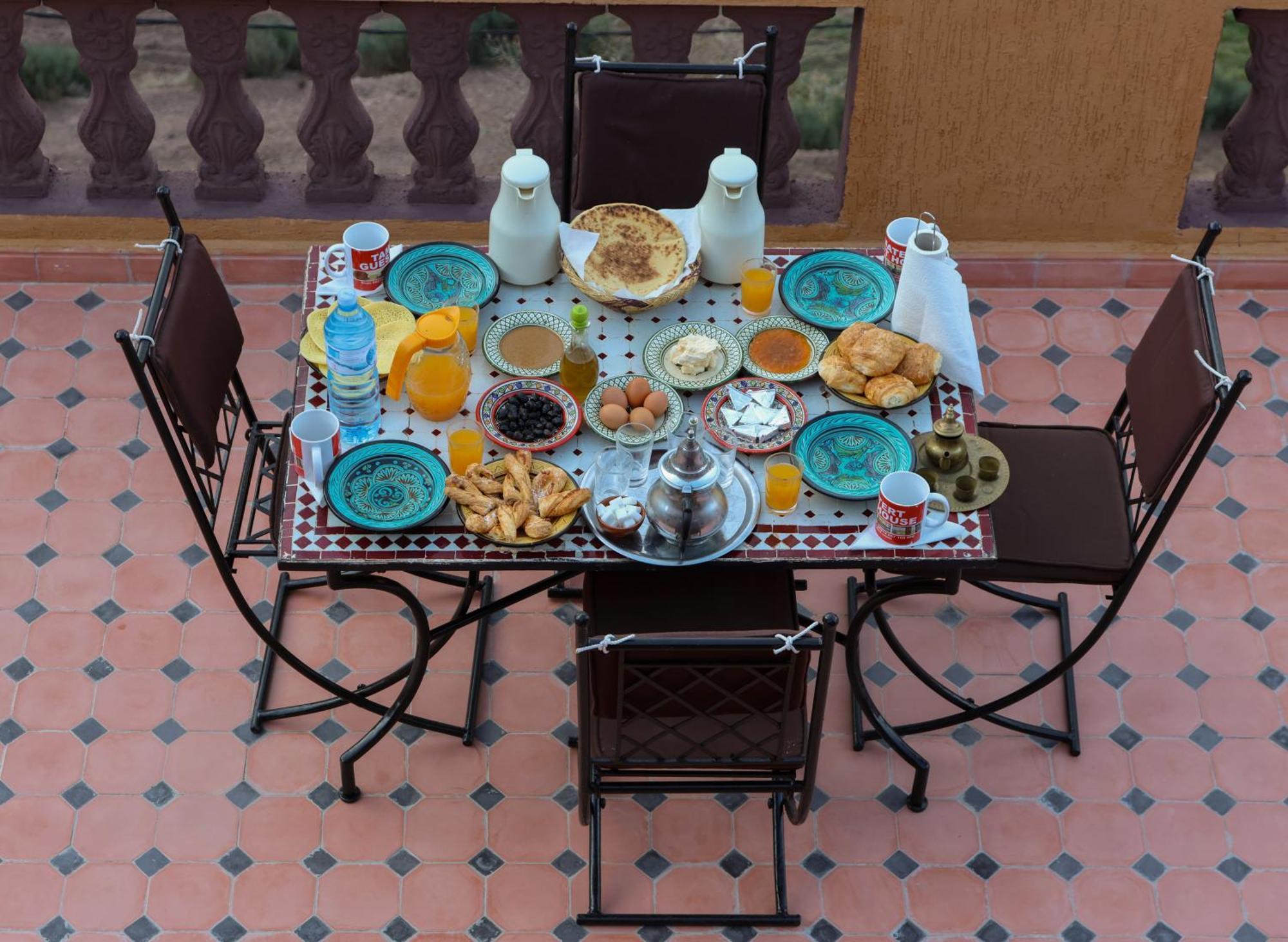 אימליל Tamatert Guest House מראה חיצוני תמונה
